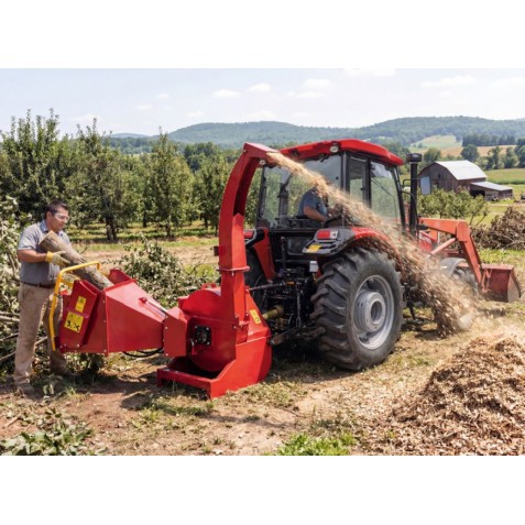 CHIPEADORA TRITURADORA DE MADERA Y RESIDUOS ORGANICOS CON ACOPLE AL TRACTOR